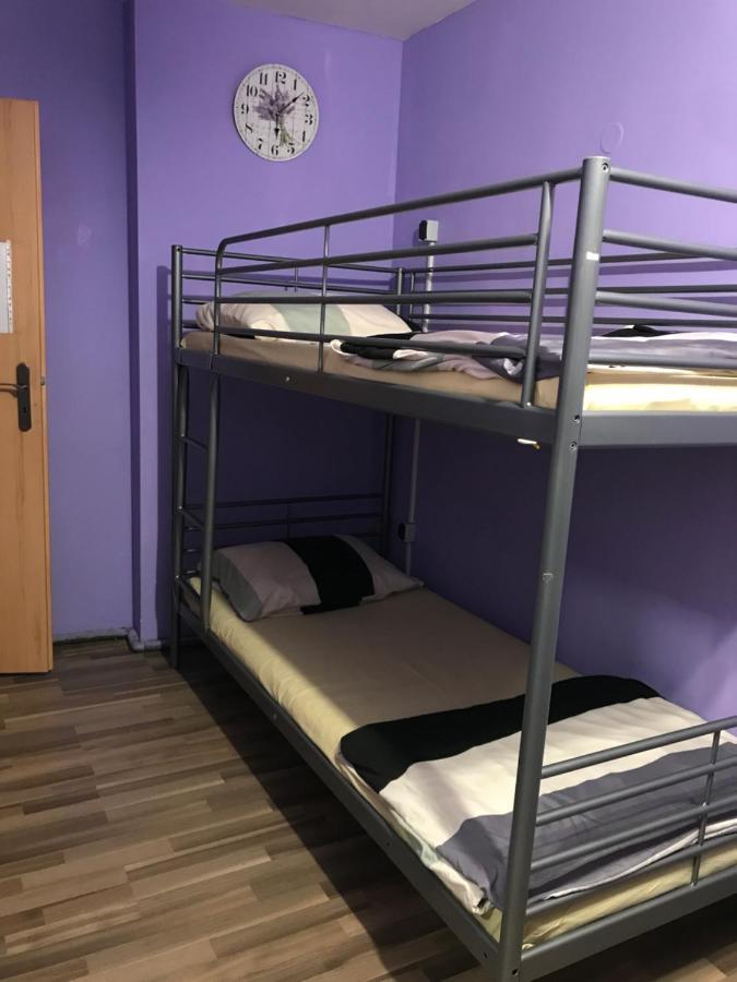 Backpacker Hostel Praag Buitenkant foto