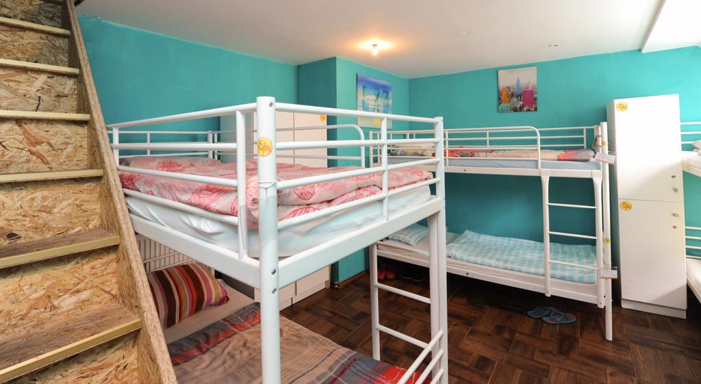Backpacker Hostel Praag Buitenkant foto
