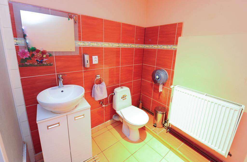 Backpacker Hostel Praag Buitenkant foto